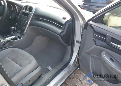 2015 Chevrolet Malibu Ls from USA, damaged, VIN 1G11B5SL2FU111811